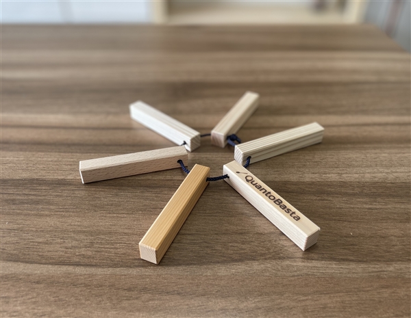 【リマ特選直送品】クアントバスタ 日本の天然木でつくった 鍋敷き